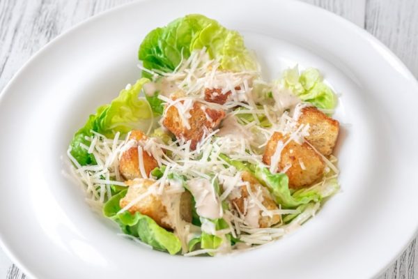 Цезарь с курицей